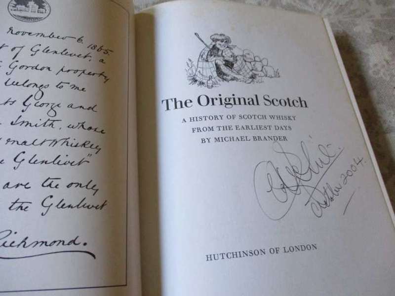 THE ORIGINAL SCOTCH - A HISTORY OF SCOTCH WHISKY FROM THE EARLIEST DAY - MICHAEL BRANDER ( hardcover
