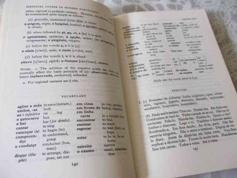 AN ESSENTIAL COURSE IN MODERN PORTUGESE - R.C. WILLIS