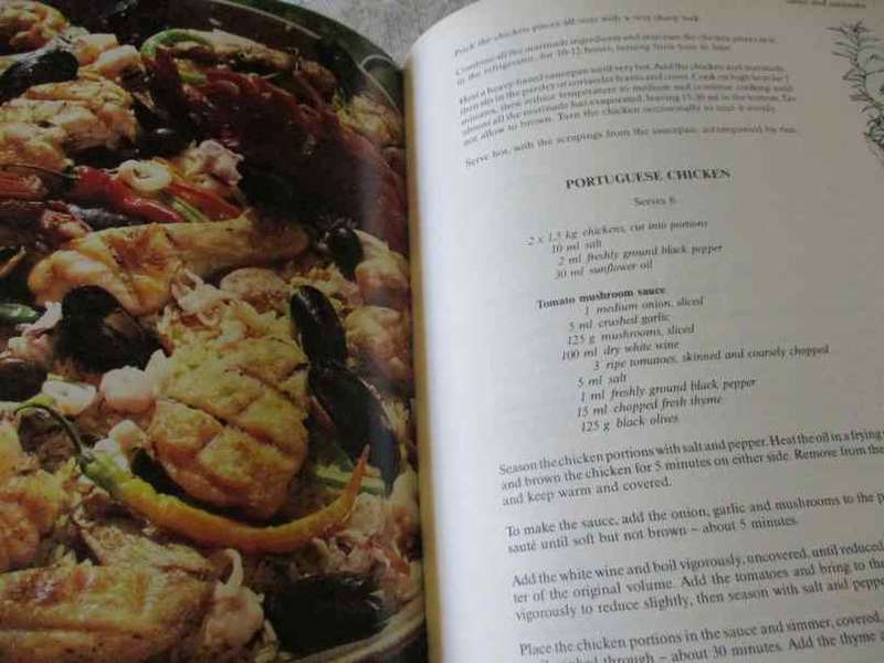 SOUTH AFRICAN POULT RY DISHES - MAGDALEEN VAN WYK & PAT BARTON