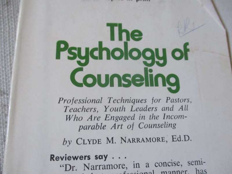 THE PSYCHOLOGY OF COUNSELING - CLYDE  M NARRAMORE