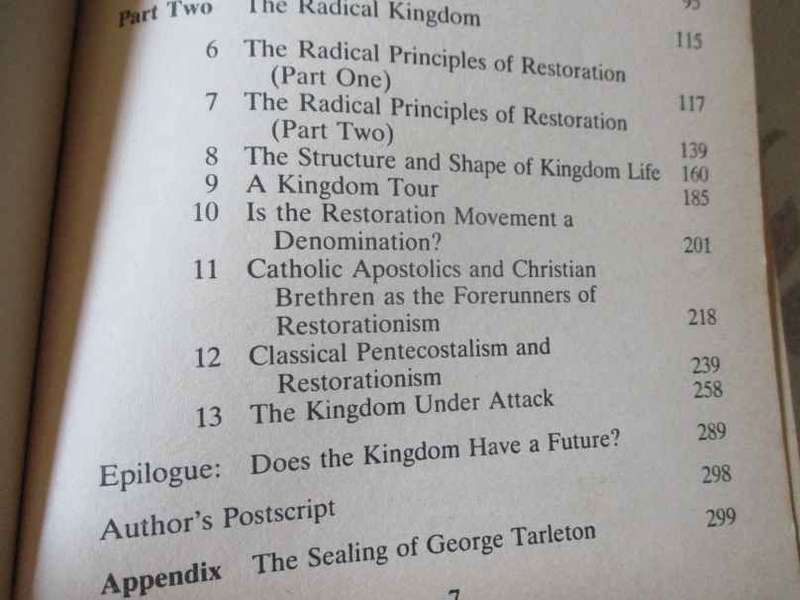 RESTORING THE KINGDOM - THE RADICAL CHRISTIANITY OF THE HOUSE CHURCH MOVEMENT - ANDREW WALKER