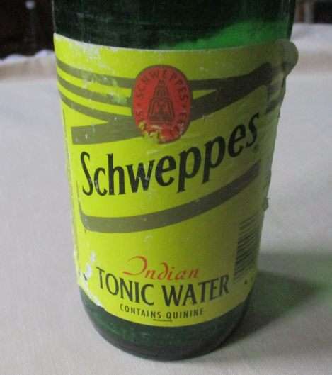 S.A. SCHWEPPES INDIAN TONIC WATER 1 LITRE GLASS BOTTLE