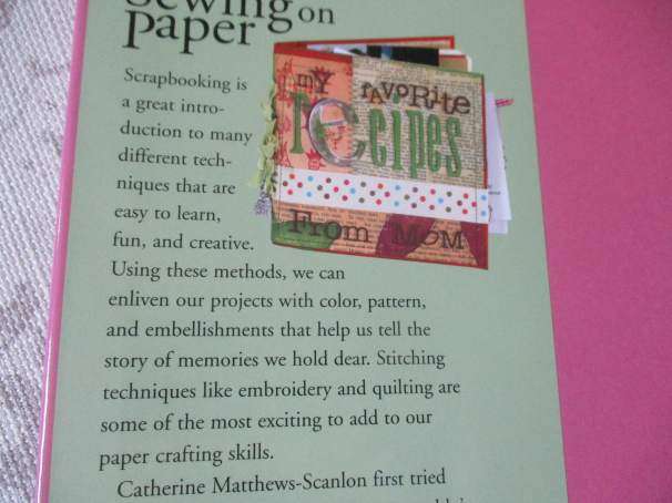 SEWING ON PAPER - CATHERINE MATTHEWS-SCANLON - SCRAPBOOKING TECHNIQUES
