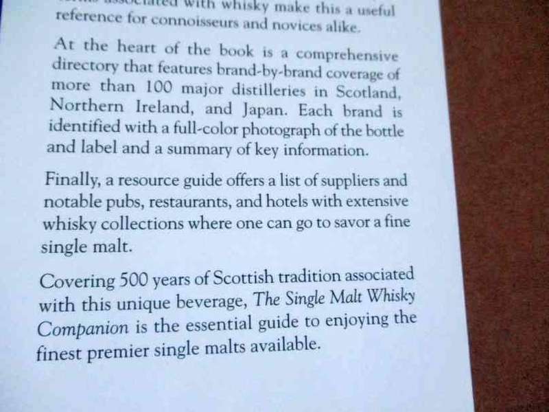 THE SINGLE MALT WHISKY COMPANION - A CONNOISEUR'S GUIDE - HELEN ARTHUR