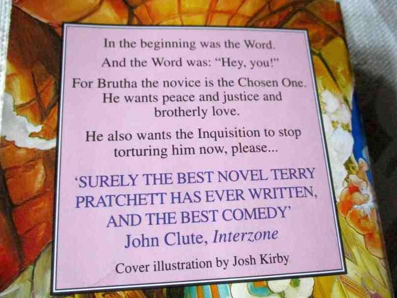 SMALL GODS -  TERRY PRATCHETT - DISCWORLD NOVEL
