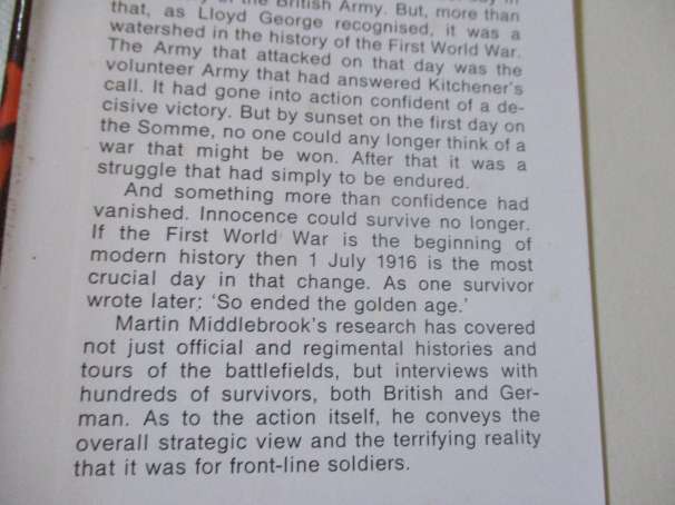 THE FIRST DAY ON THE SOMME - MARTIN MIDDLEBROOK