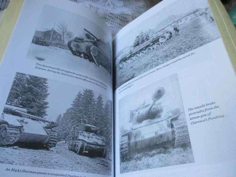 SPEARHEAD - A TANK GUNNER, HIS ENEMY, AND A COLLISION OF LIVES IN WORLD WAR II - ADAM MAKOS