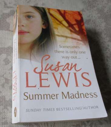 SUMMER MADNESS - SUSAN LEWIS