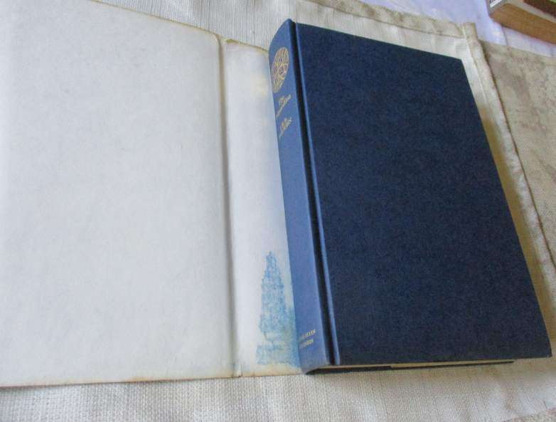 THE SILMARILLION - J.R.R. TOLKIEN ( FIRST EDITION HARDCOVER 1977 )