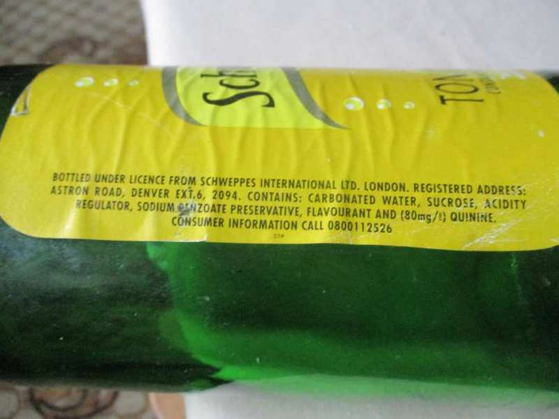 S.A. SCHWEPPES INDIAN TONIC WATER 1 LITRE GLASS BOTTLE