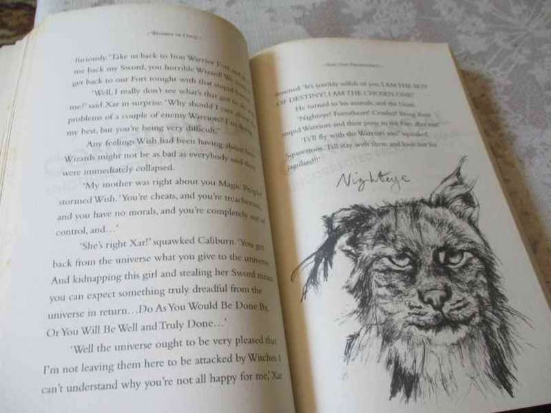 THE WIZARDS OF ONCE - CRESSIDA COWELL