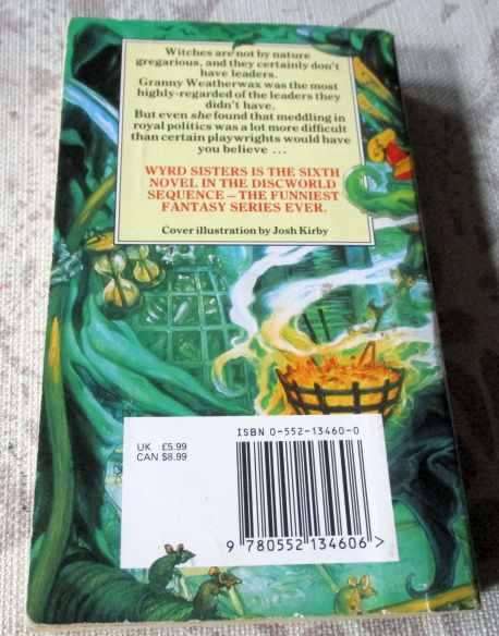WYRD SISTERS-  TERRY PRATCHETT - DISCWORLD NOVEL