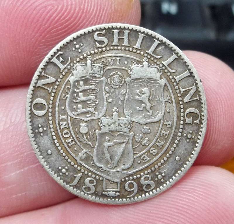 *R1 Auction* Britain 1 Shilling 1898