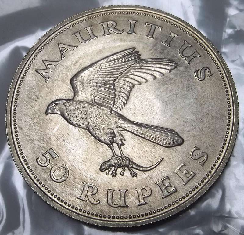 Mauritius 50 Rupees 1975 - UNC condition