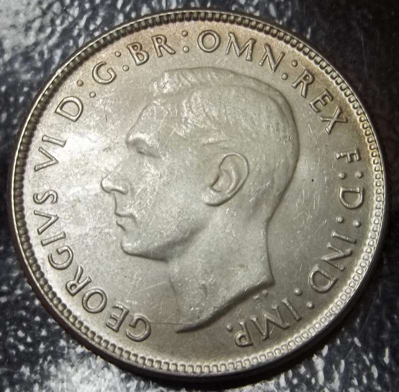 Australia Florin 1946 - aUNC condition