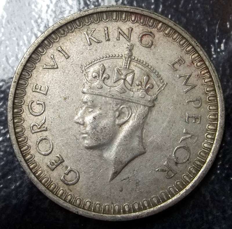 British India 1 Rupee 1942