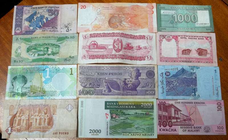 Lot of 12 International bank notes