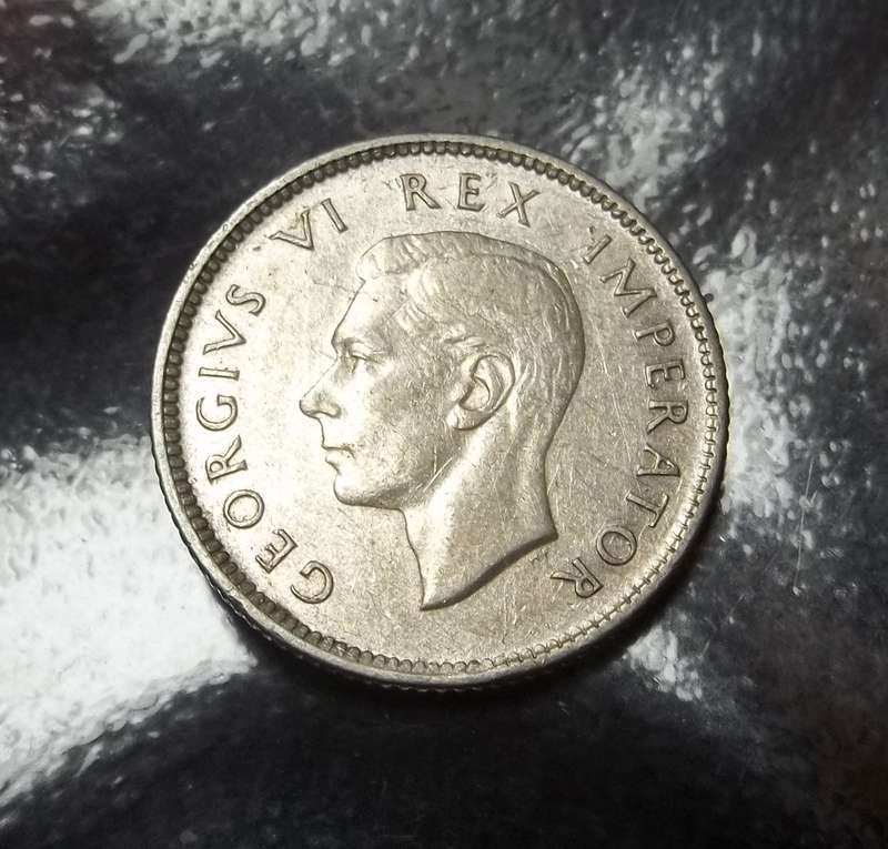 Union Sixpence 1937 - Beautiful condition