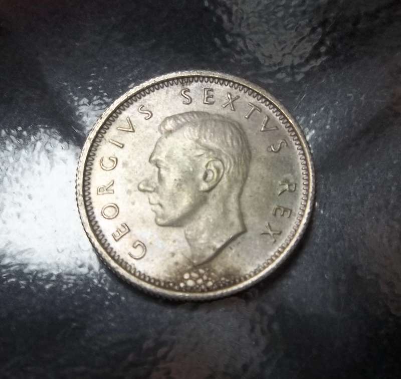 Union Sixpence 1952 - aUNC condition