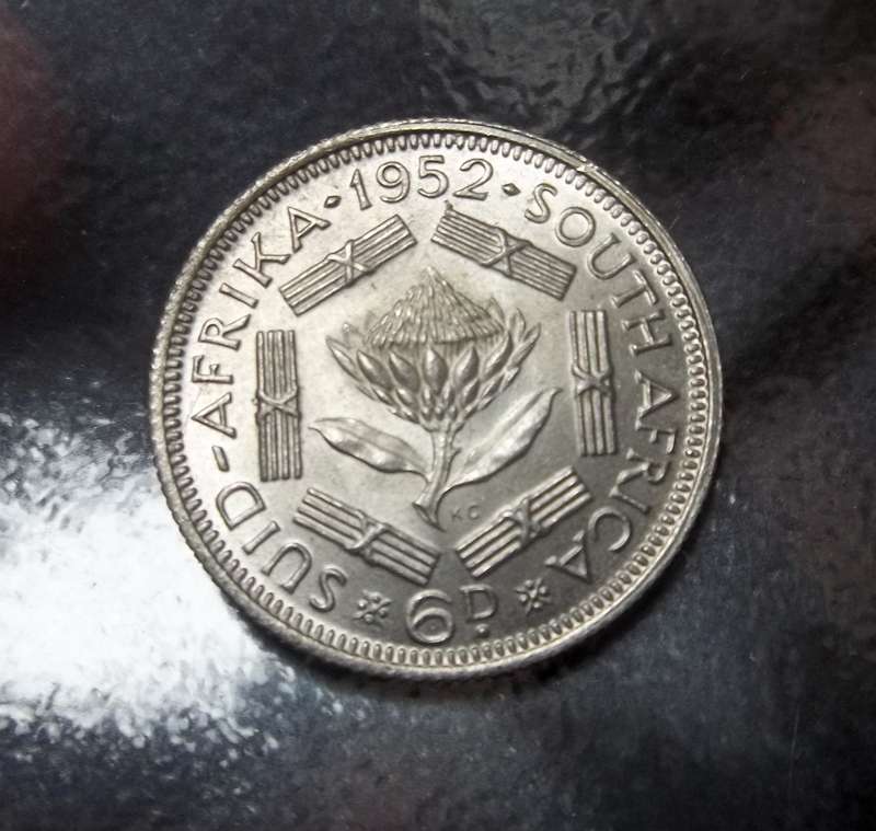 Union Sixpence 1952 - aUNC condition