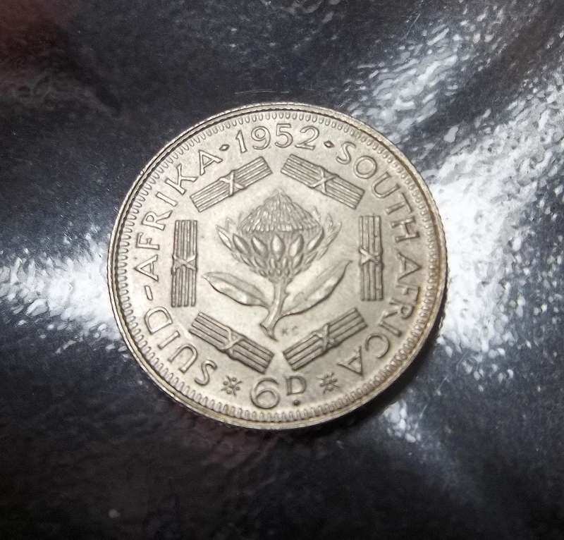 Union Sixpence 1952 - aUNC condition