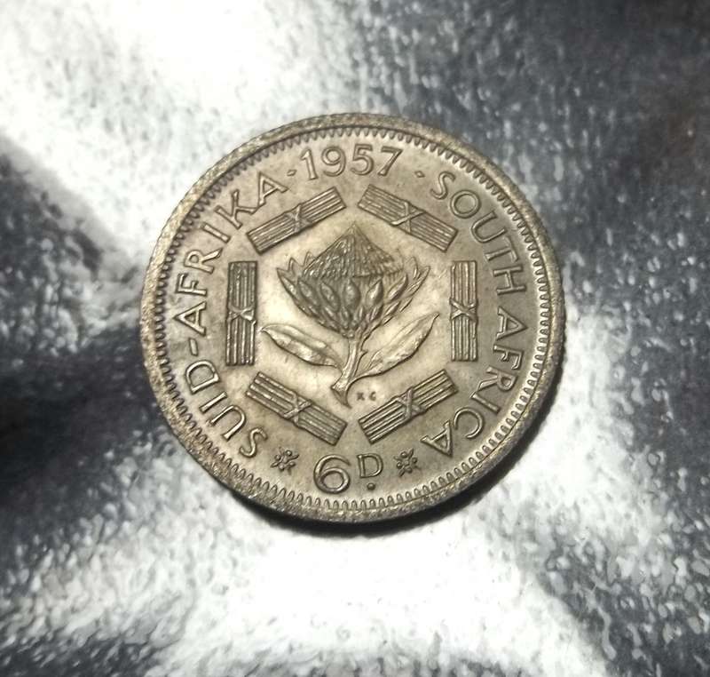 Union Sixpence 1957 - Great condition