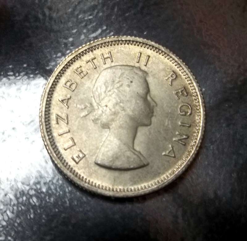 Union Sixpence 1960 - UNC condition