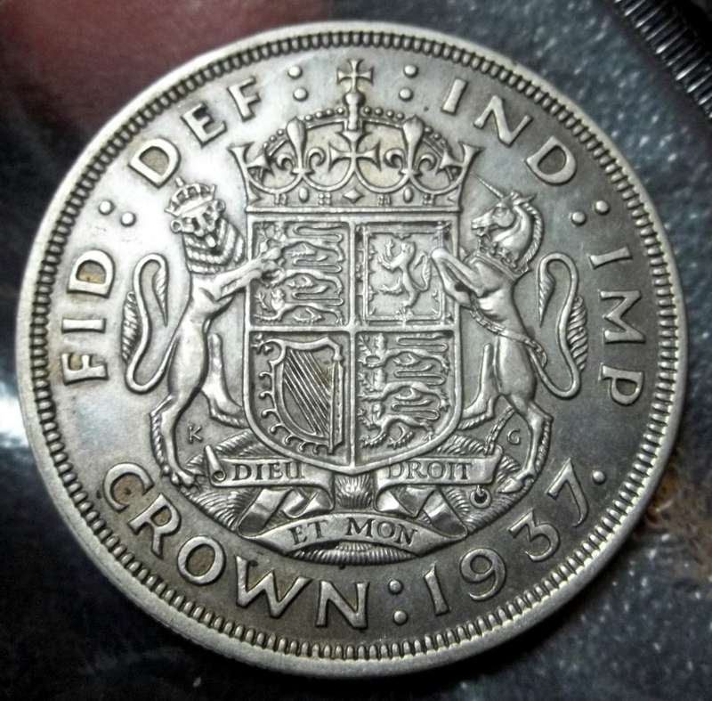 UK Crown 1937 - Excellent condition