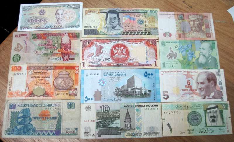 Lot of 12 International bank notes