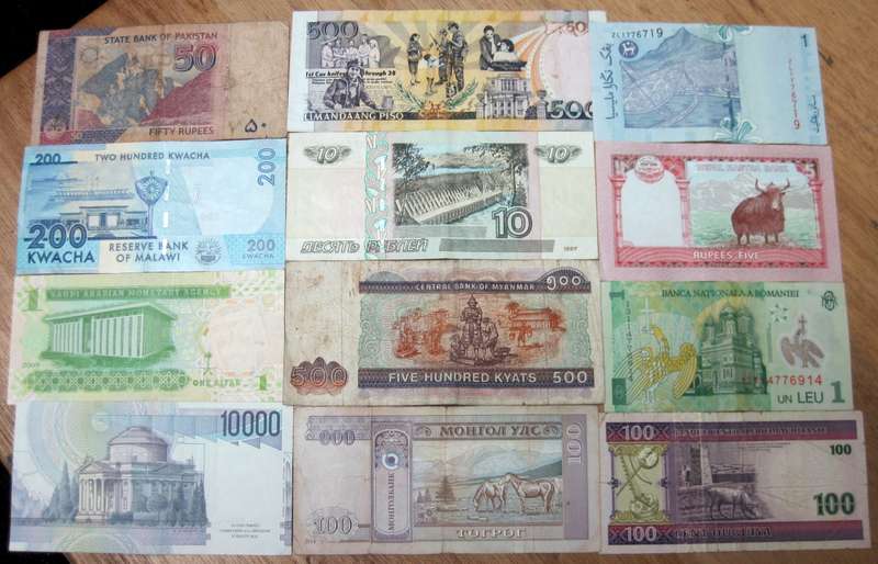 Lot of 12 International bank notes