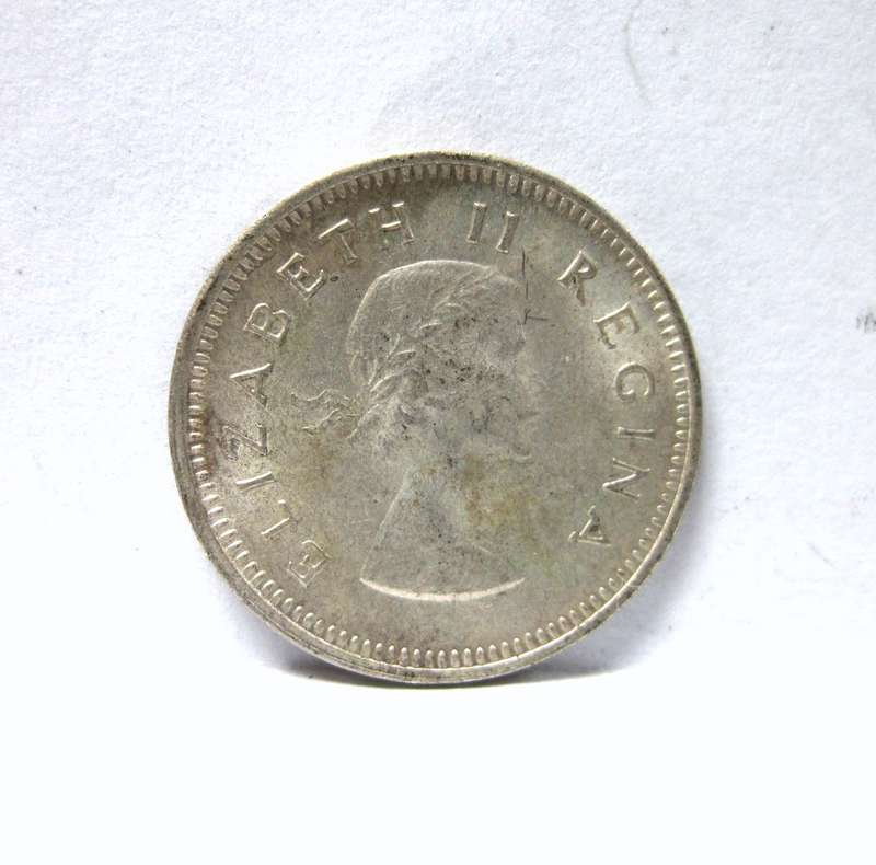 SA Union Threepence 1957 - UNC condition