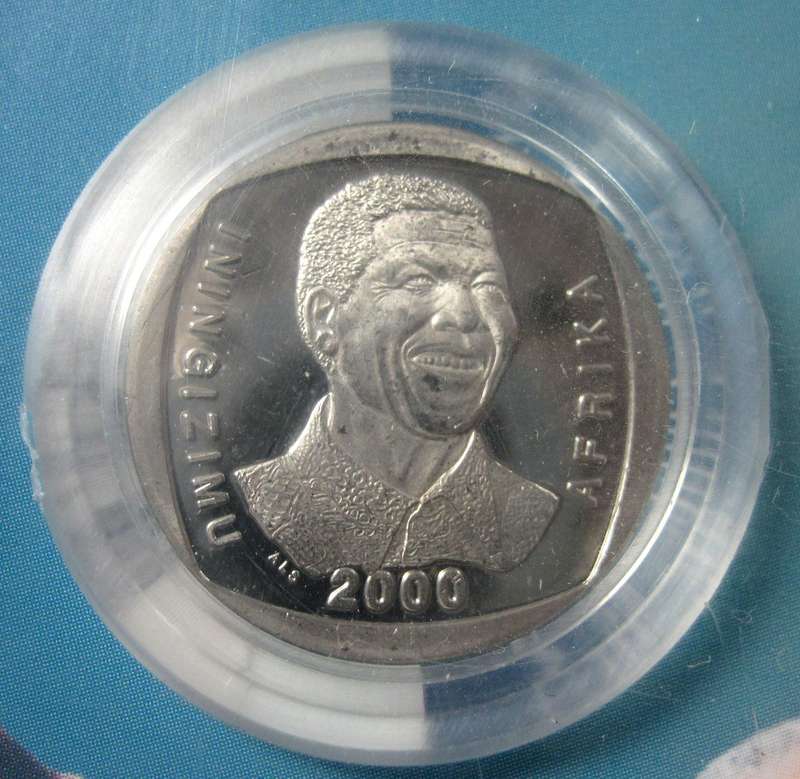 *R1 Auction* 2000 Smiley Mandela proof coin in CD case