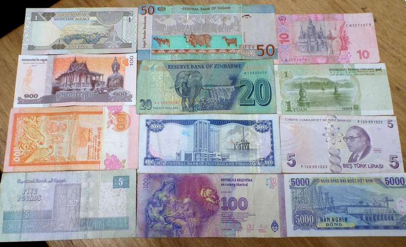 Lot of 12 International bank notes
