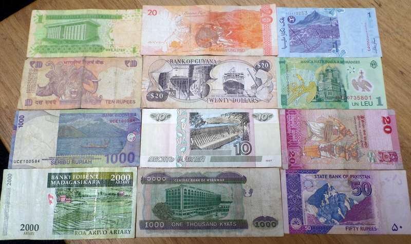 Lot of 12 International bank notes
