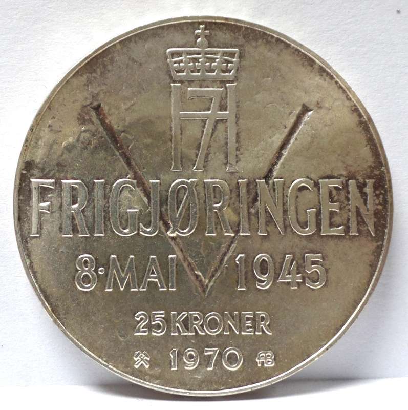 Norway 25 Kroner 1970 - V day - Great condition