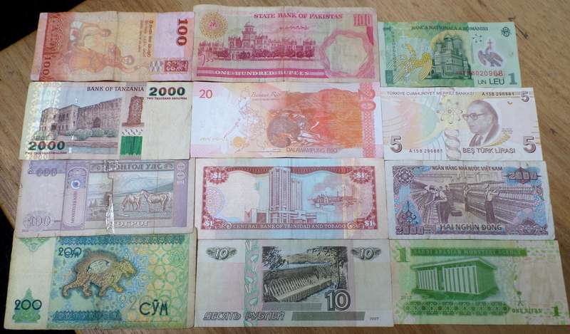 Lot of 12 International bank notes