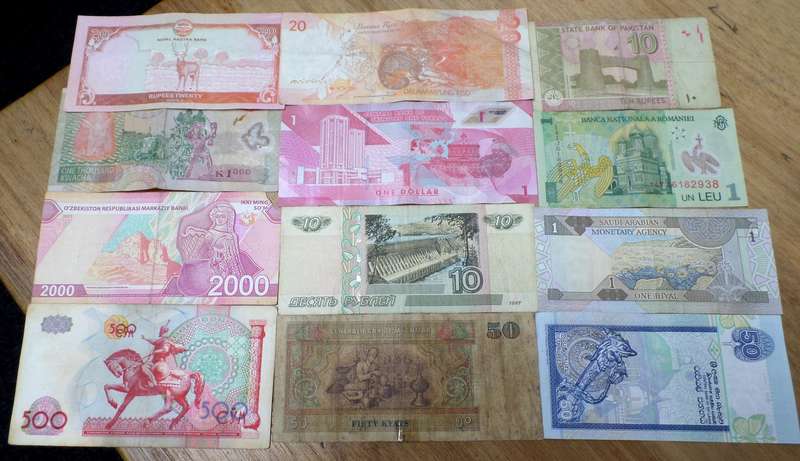 Lot of 12 International bank notes
