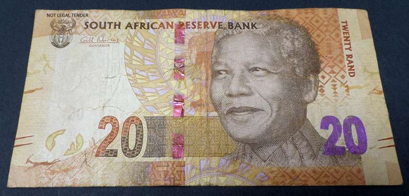 RSA 20 Rand 2012 (Marcus 2nd issue) - USED condition