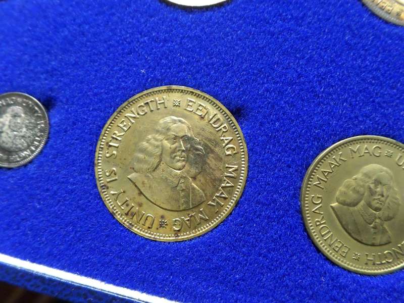 1961 RSA short proof set