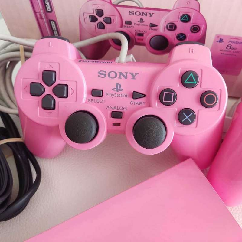 RARE Limited eddition Pink Playstation 2 slim