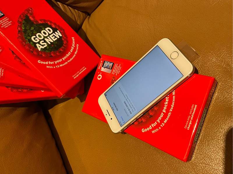 Refurbished IPhone 8 - 256GB