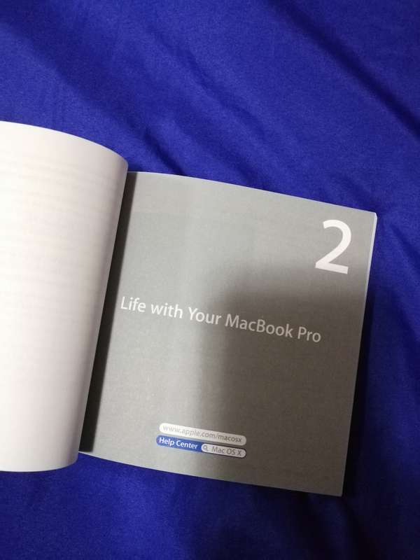 Macbook Pro 15" Manual Booklet
