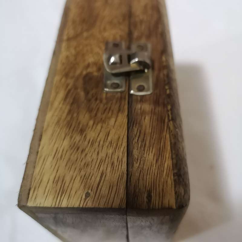 Vintage beautiful wooden hand carved trinket box