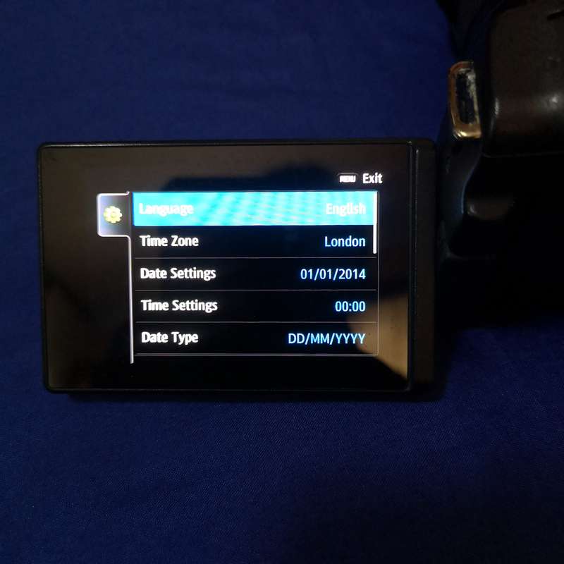 Samsung NX30 Mirrorless Camera with 2 Lenses 18-55 and 55-200. Microphone optional