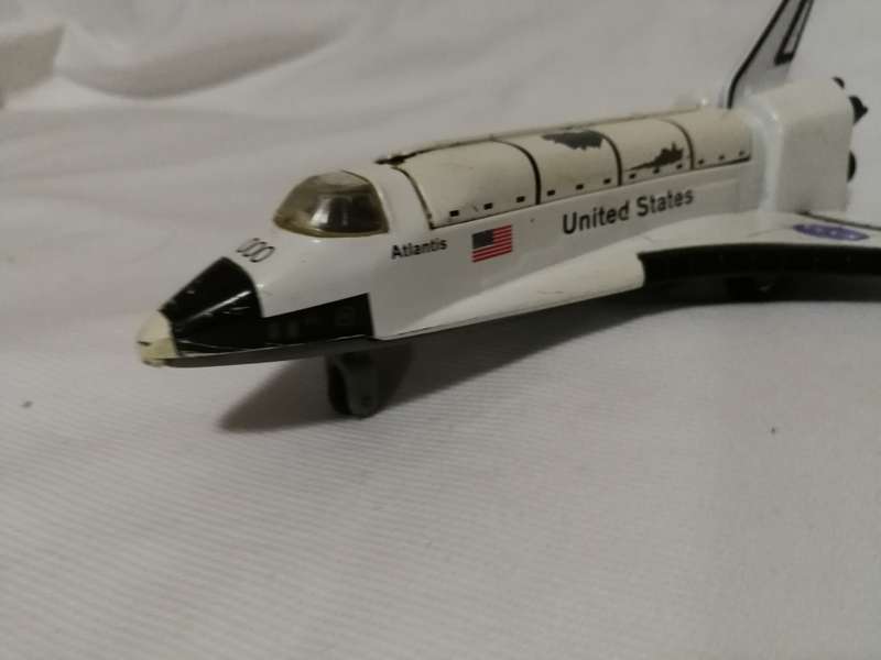 Vintage Space Shuttle Atlantis- Metal model with opening Cargo Bay