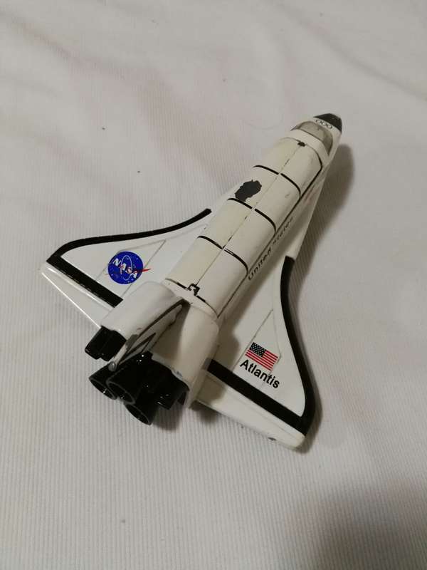 Vintage Space Shuttle Atlantis- Metal model with opening Cargo Bay