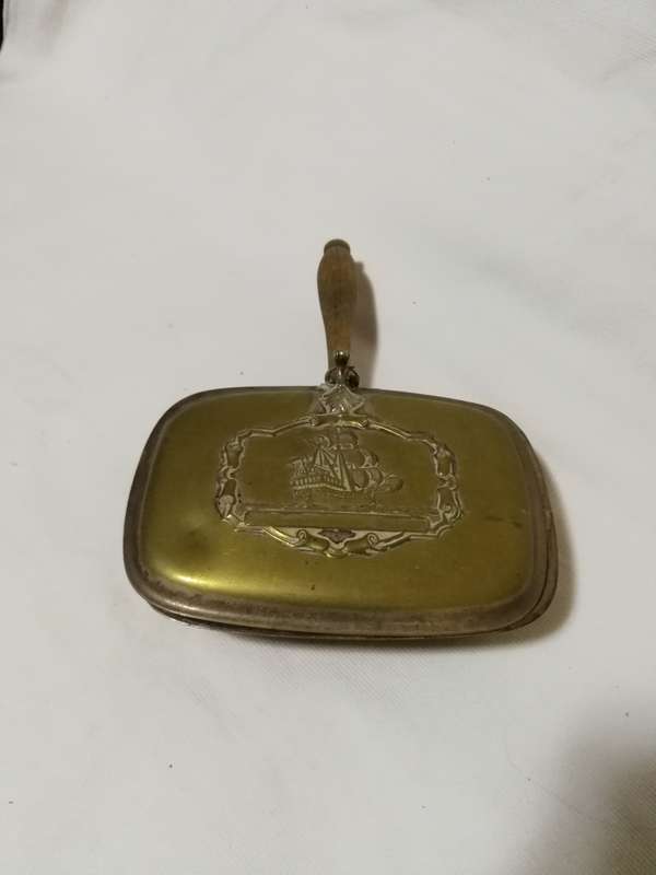 VINTAGE BRASS "EMSS" Hallmarked SILENT BUTLER/CRUMB CATCHER w/Carved Wooden Handle