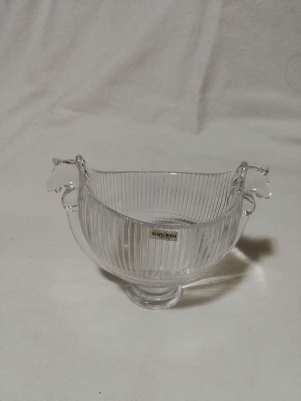 Kosta Boda Crystal bowl with horse head handles,Kjell Engman for Kosta Boda