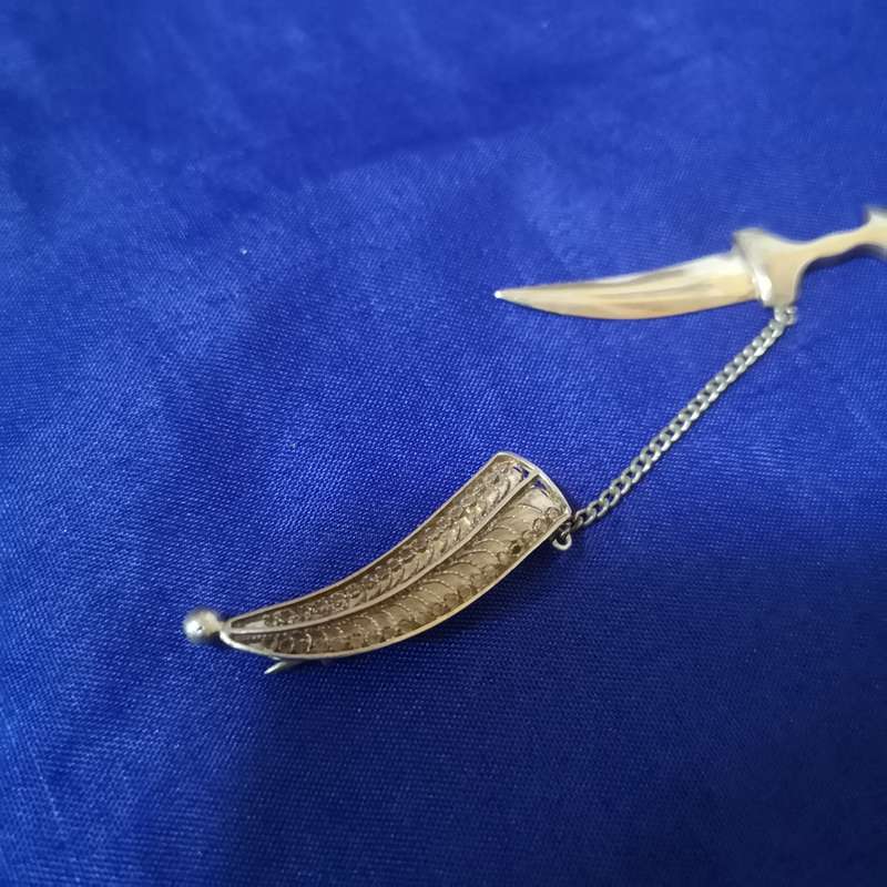 Antique Filigree Eastern Silver Dagger & Scabbard Brooch