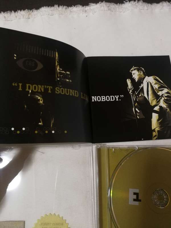 Elvis Presley  ELV1S 30 #1 Hits with Original Booklet